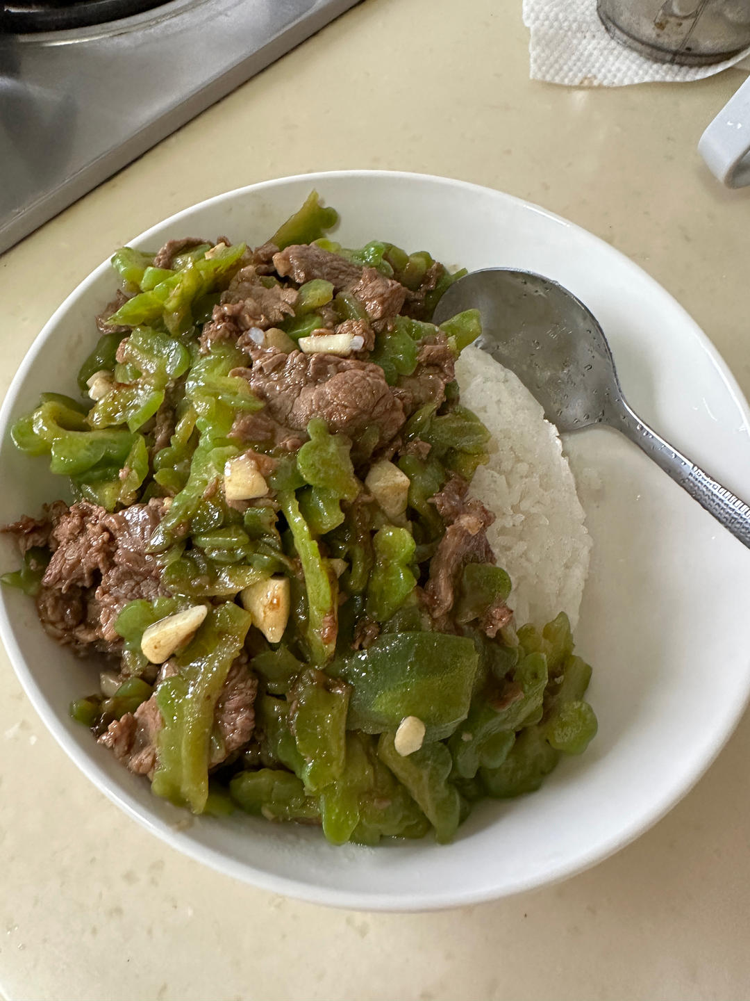 苦瓜炒牛肉的做法