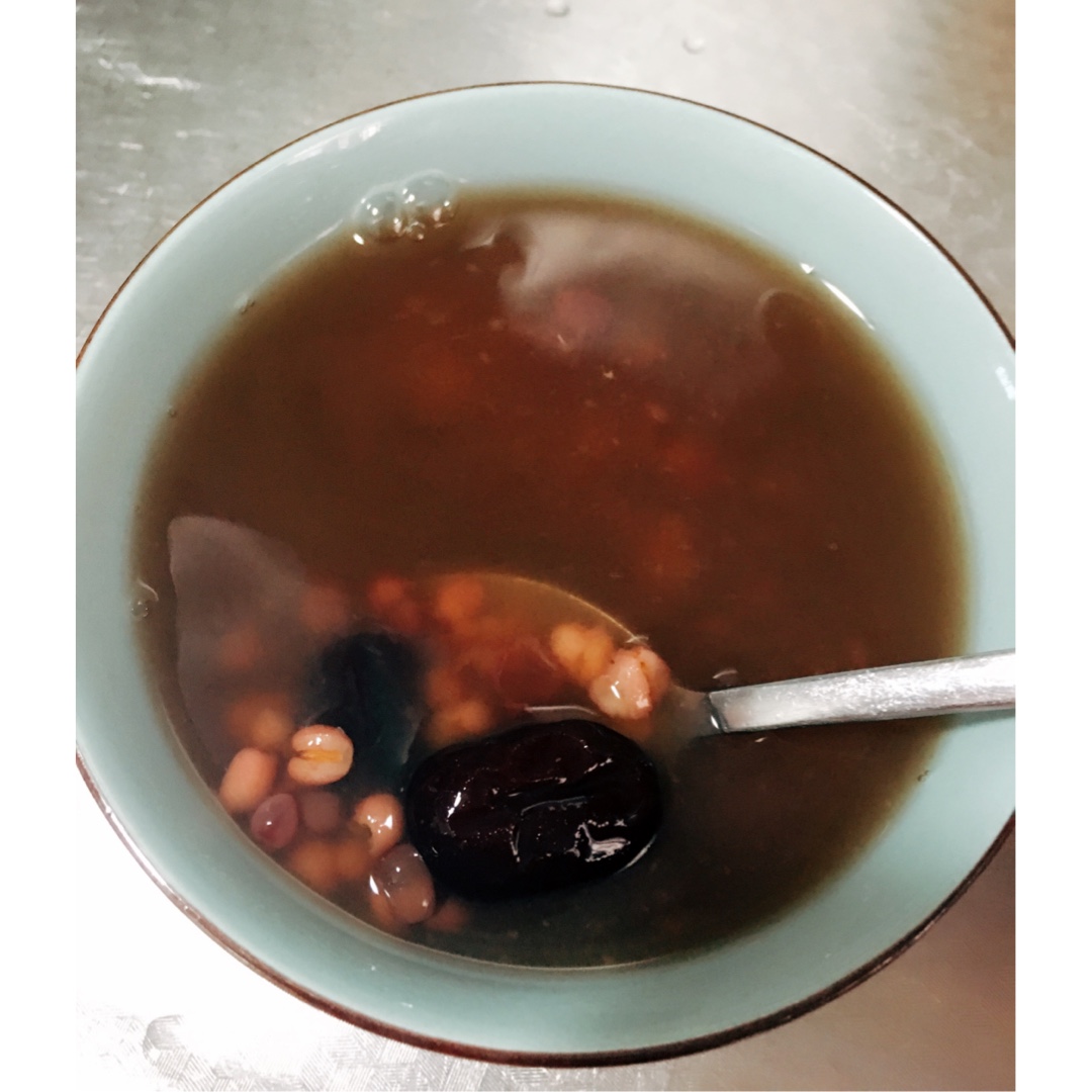 薏仁红豆瘦身祛湿汤