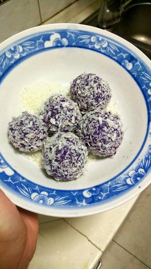 酸奶紫薯球的做法 步骤4