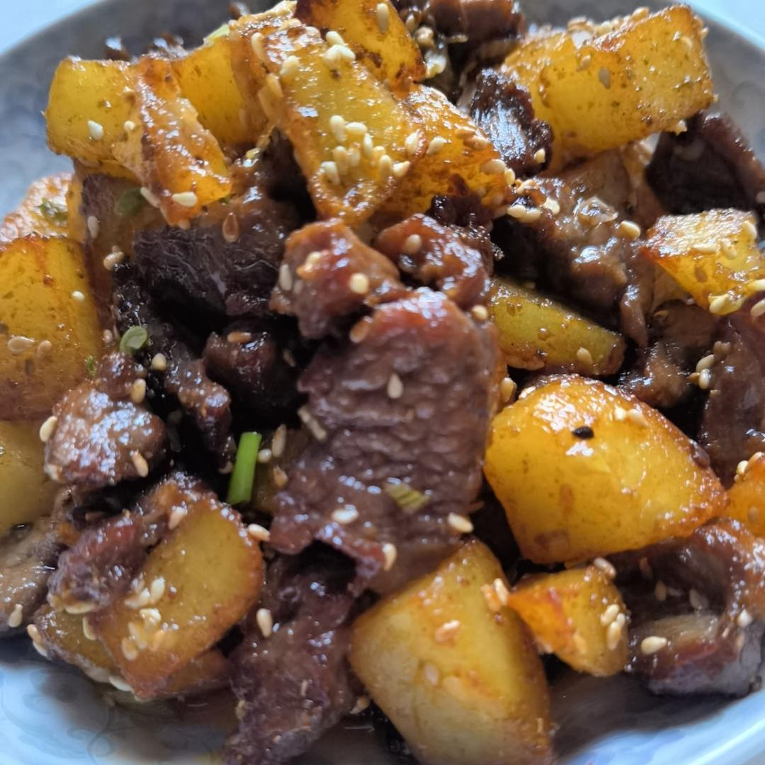 香辣孜然土豆牛肉粒，这么做巨巨巨好吃！！
