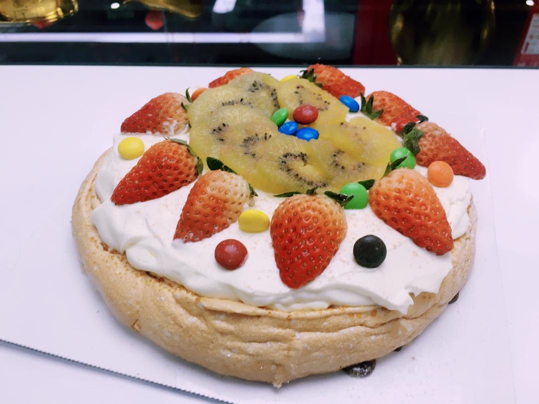 帕夫洛娃蛋白甜饼裸蛋糕 Pavlova