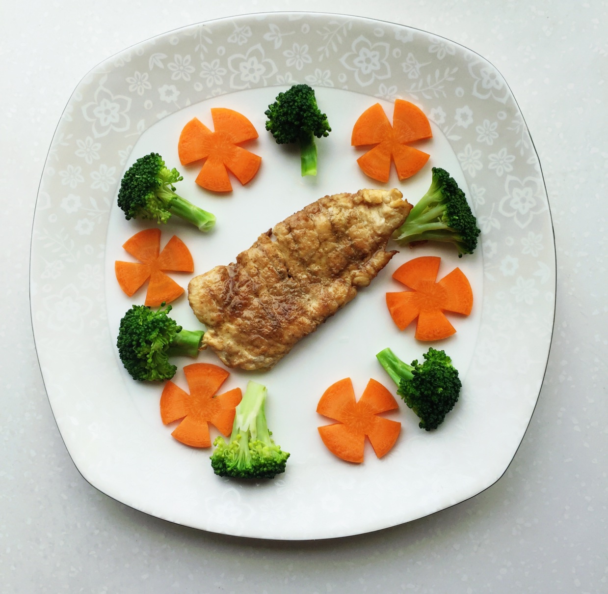 香煎鸡胸肉