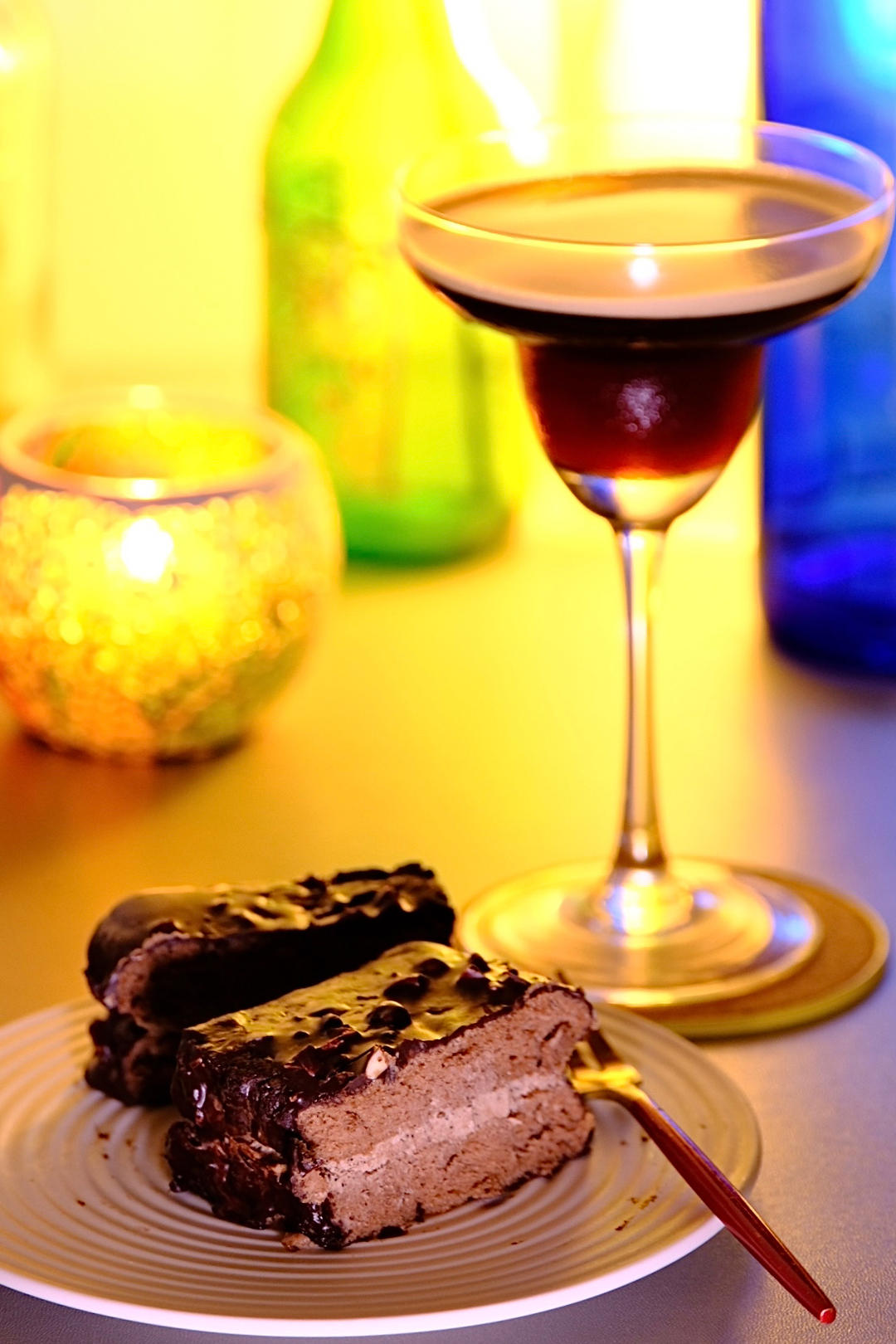 外脆里软！咖啡味浓郁！脆皮巧克力摩卡蛋糕🍰