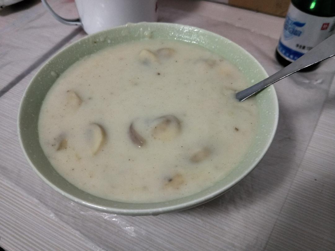 奶油蘑菇汤