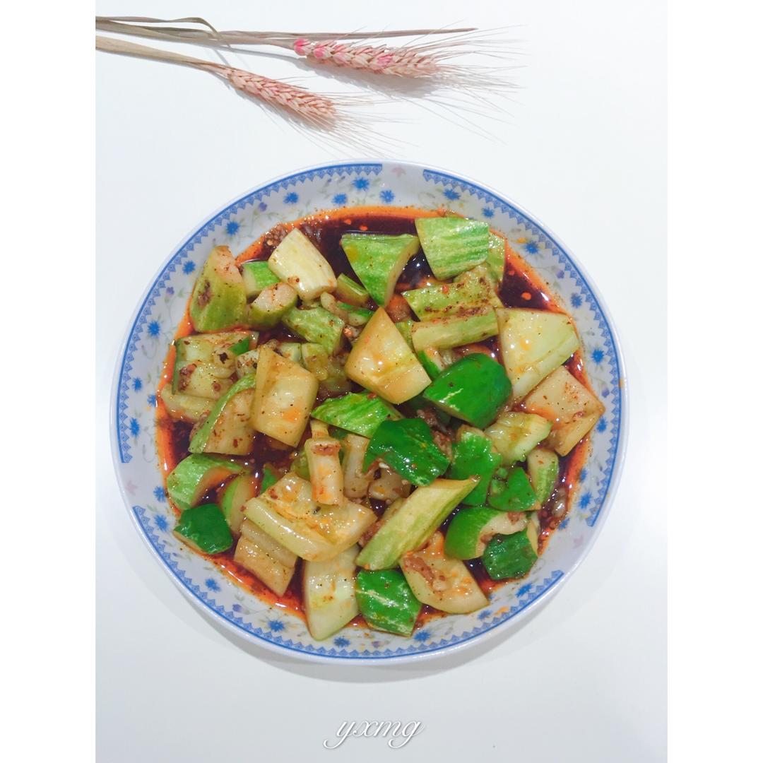 不一样的~凉拌黄瓜