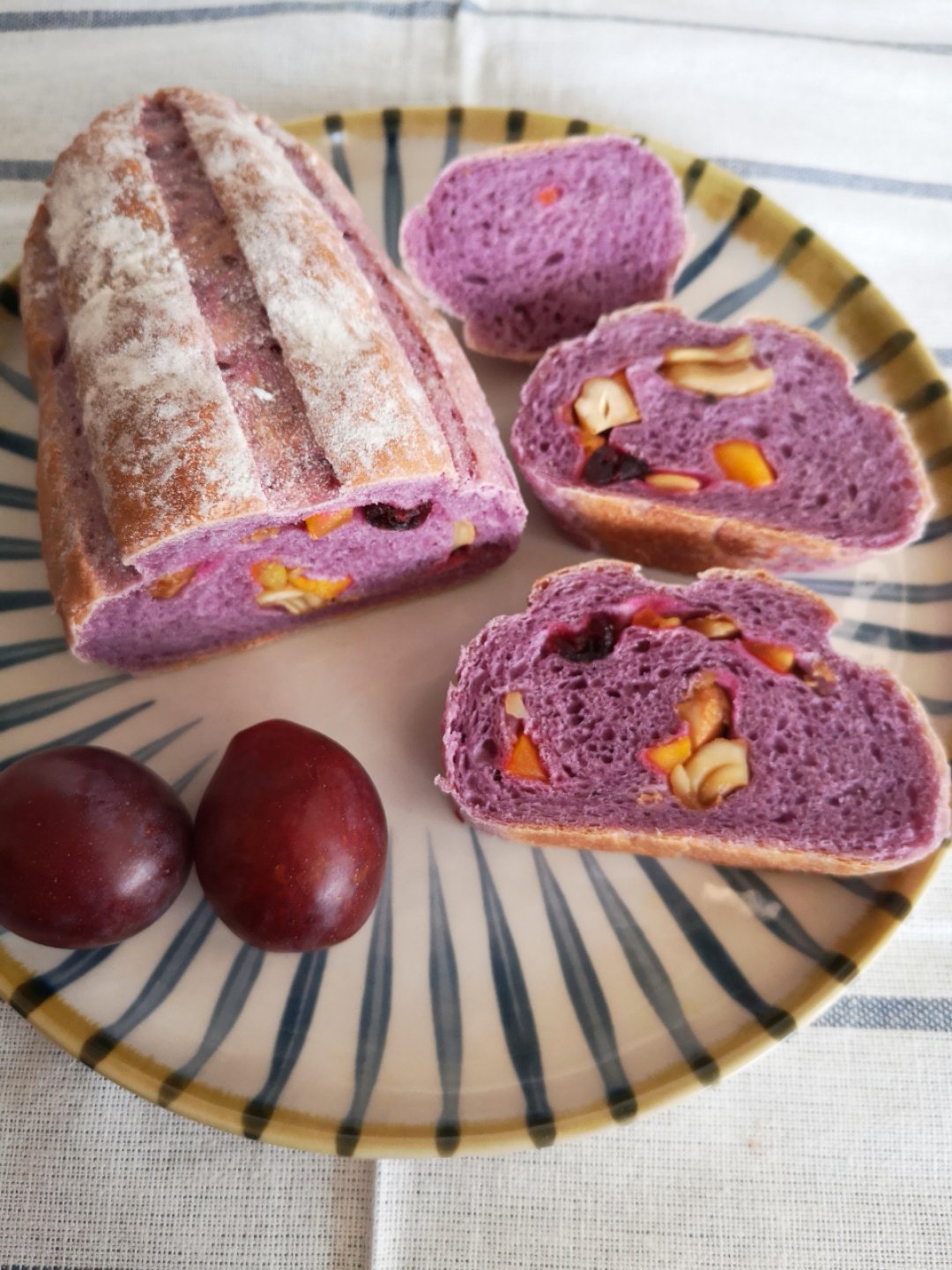 无油无糖减脂主食-紫薯坚果欧包(中种法)