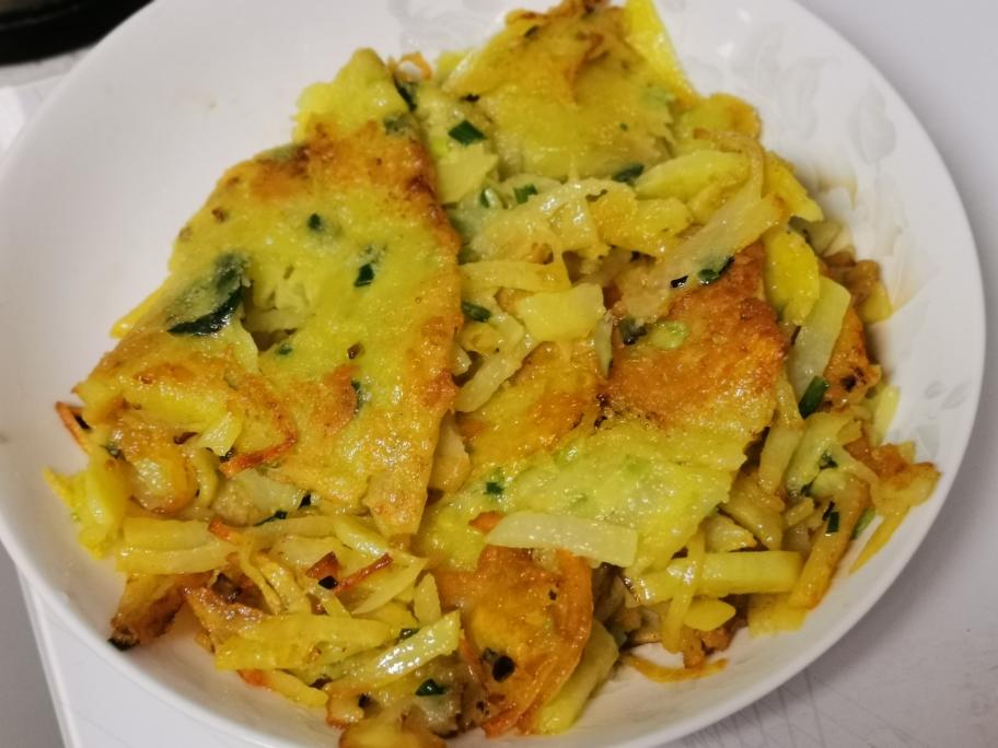 快手版葱香土豆丝煎饼（早晚餐都可吃，无需电饼铛）
