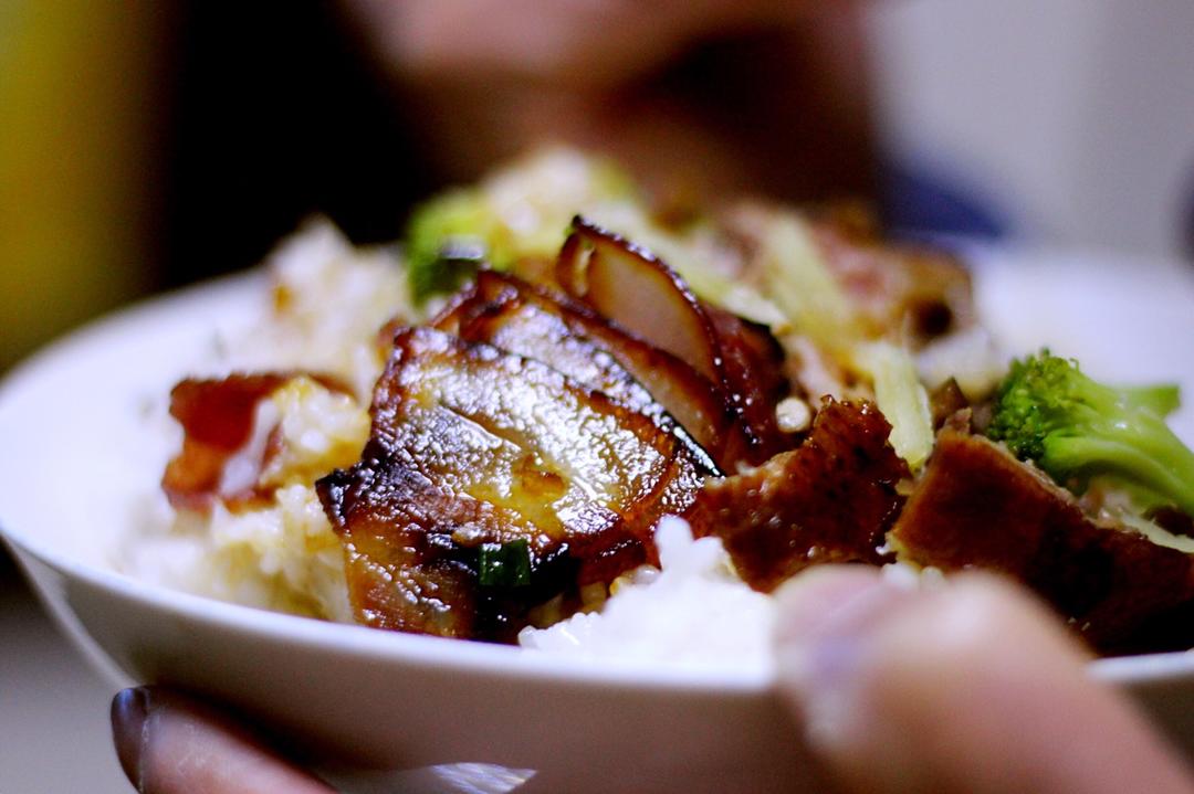 电饭锅版腊肠煲仔饭