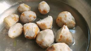 蒜蓉香焖小芋头的做法 步骤2