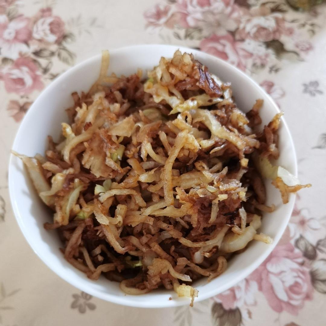 最近爱吃粉丝粉条～包菜炒粉丝