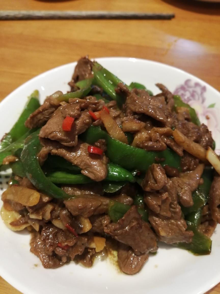 青椒炒牛肉的做法