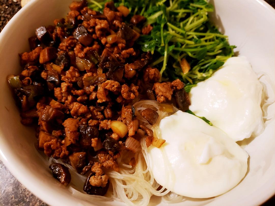 健康快手米粉/米线(香菇肉沫豆苗鸡蛋)！