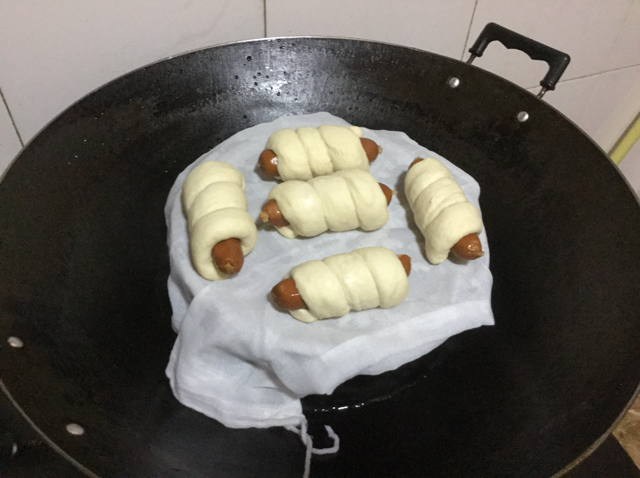 香肠卷