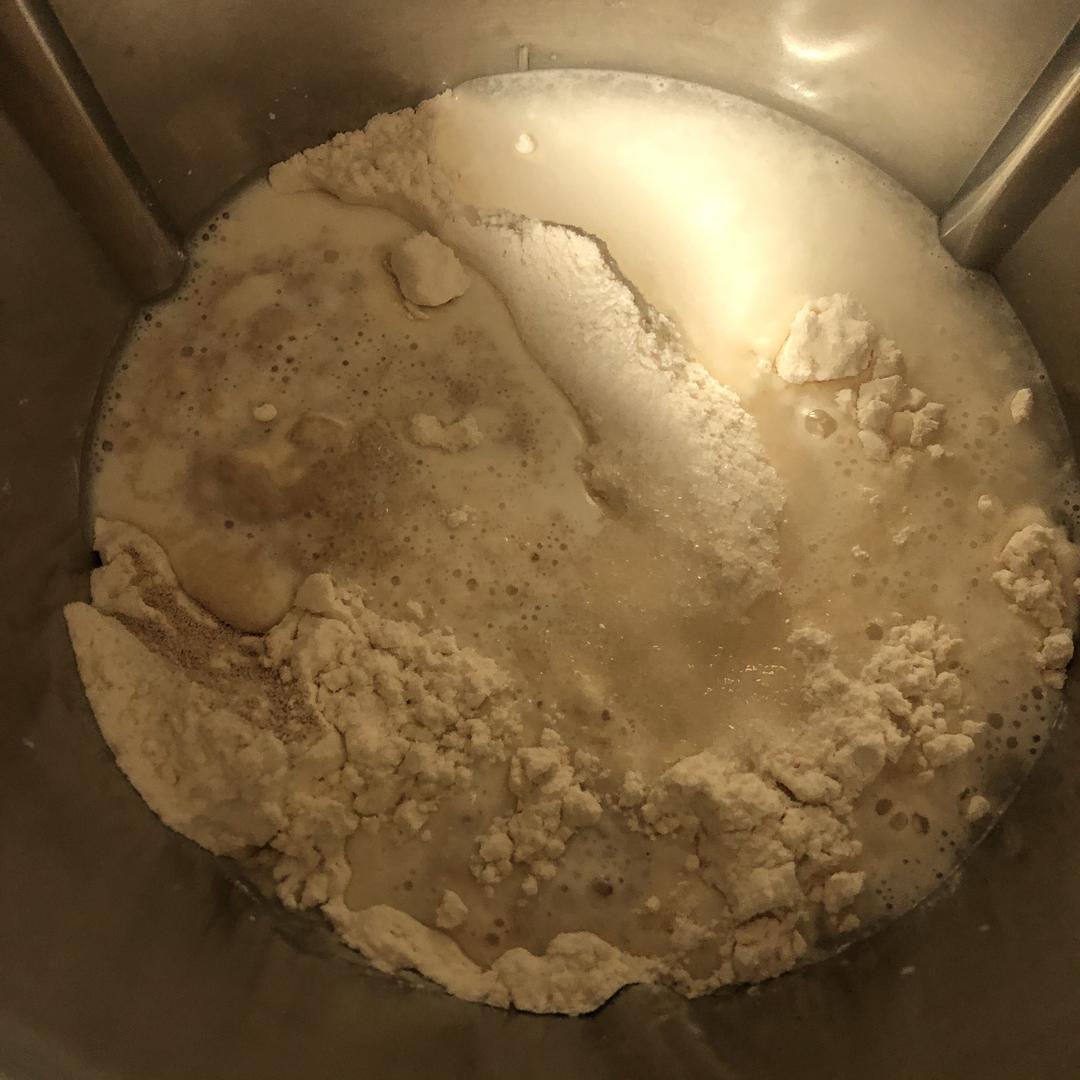 纯奶手撕吐司的做法 步骤1