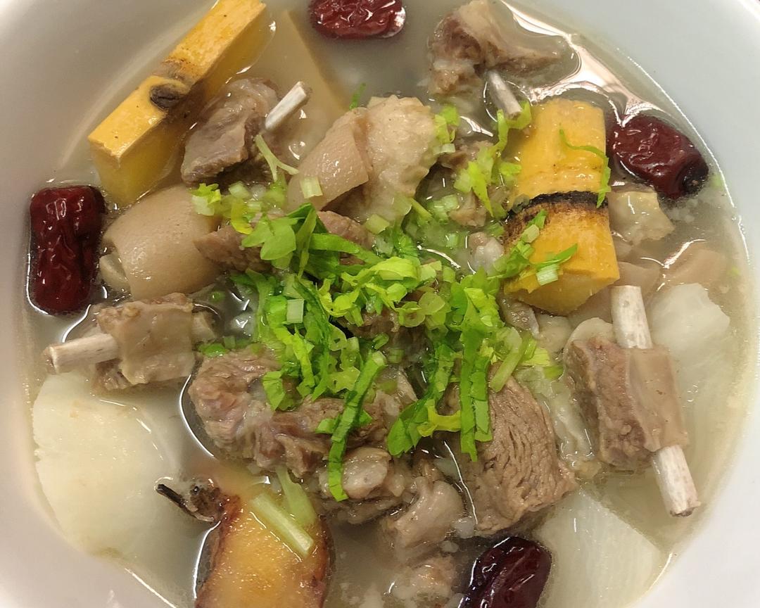 甘蔗萝卜炖羊肉