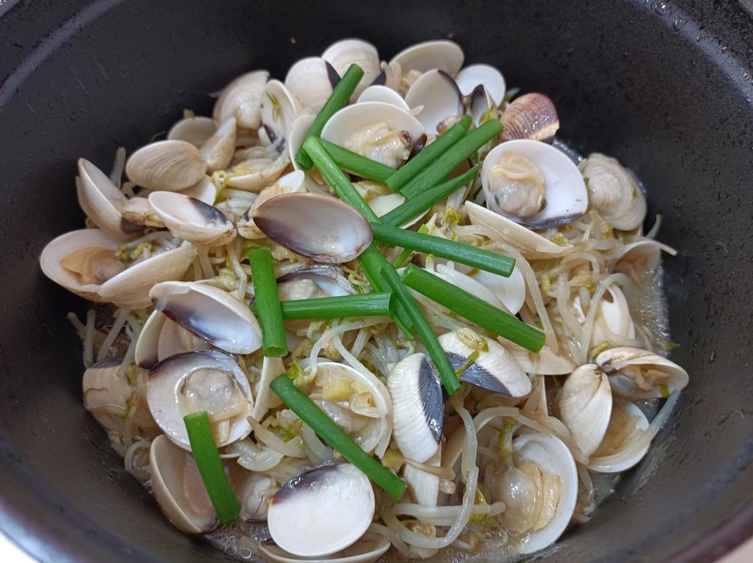 砂锅豆芽海白煲