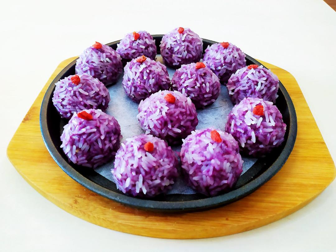 竹子长大了做的紫薯糯米丸子