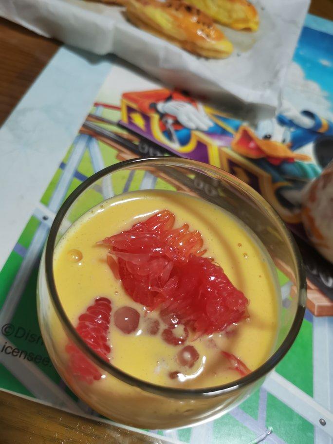 港式甜品——杨枝甘露(芒果西米露)附芒果花切法