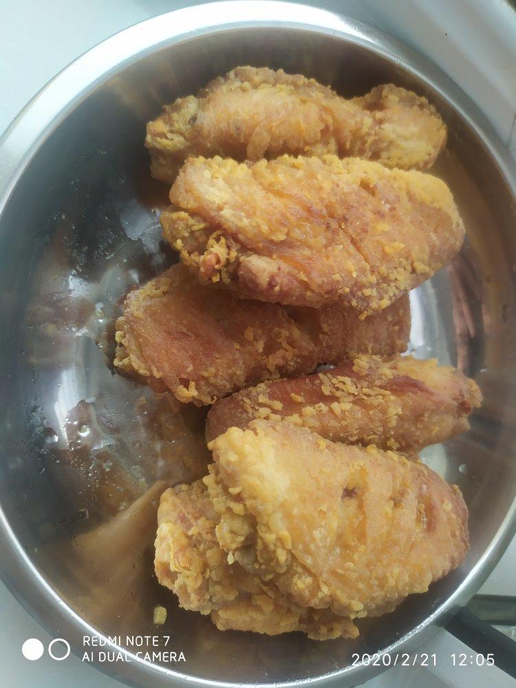 好吃到舔手指的蒜香炸鸡翅