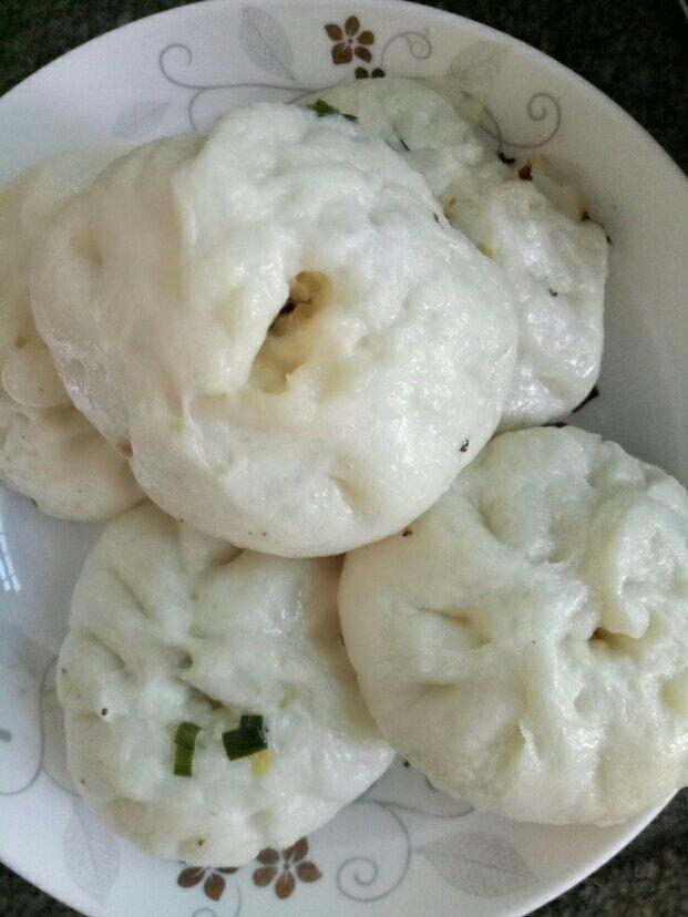 韭菜鲜肉包子