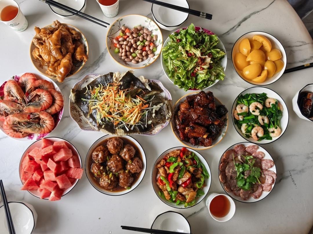 年夜饭/节日家宴