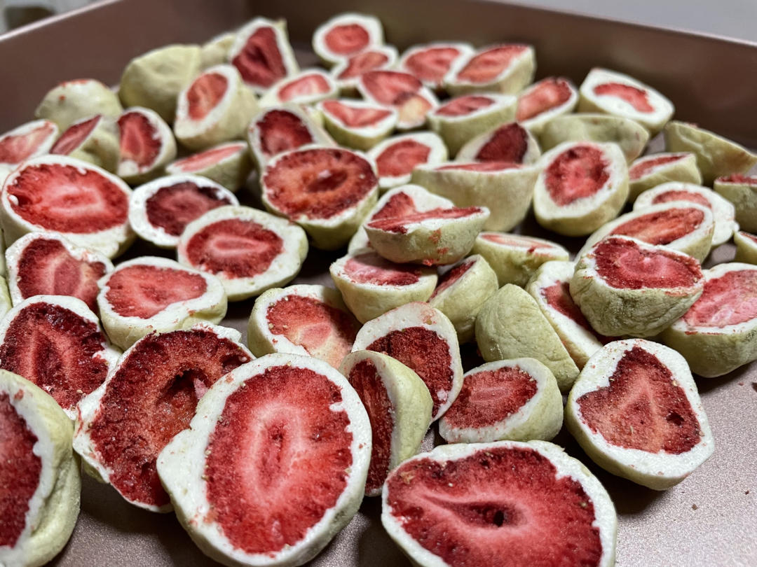 多味奶香草莓干