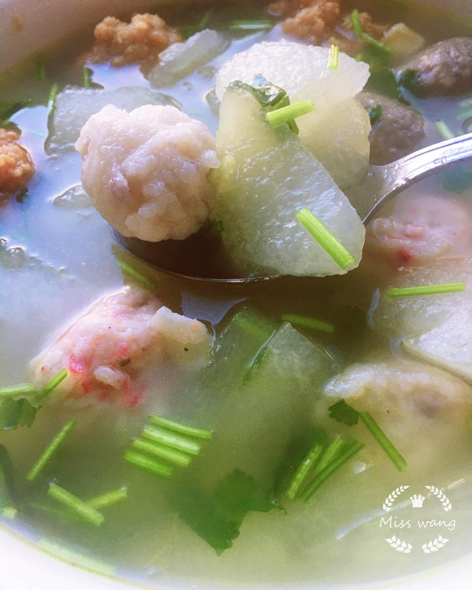 超级简单鸡肉丸子冬瓜汤
