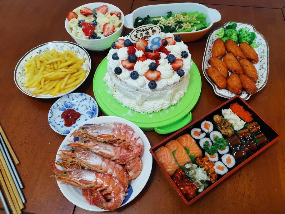 《Tinrry+》草莓奶油蛋糕（8寸配方）