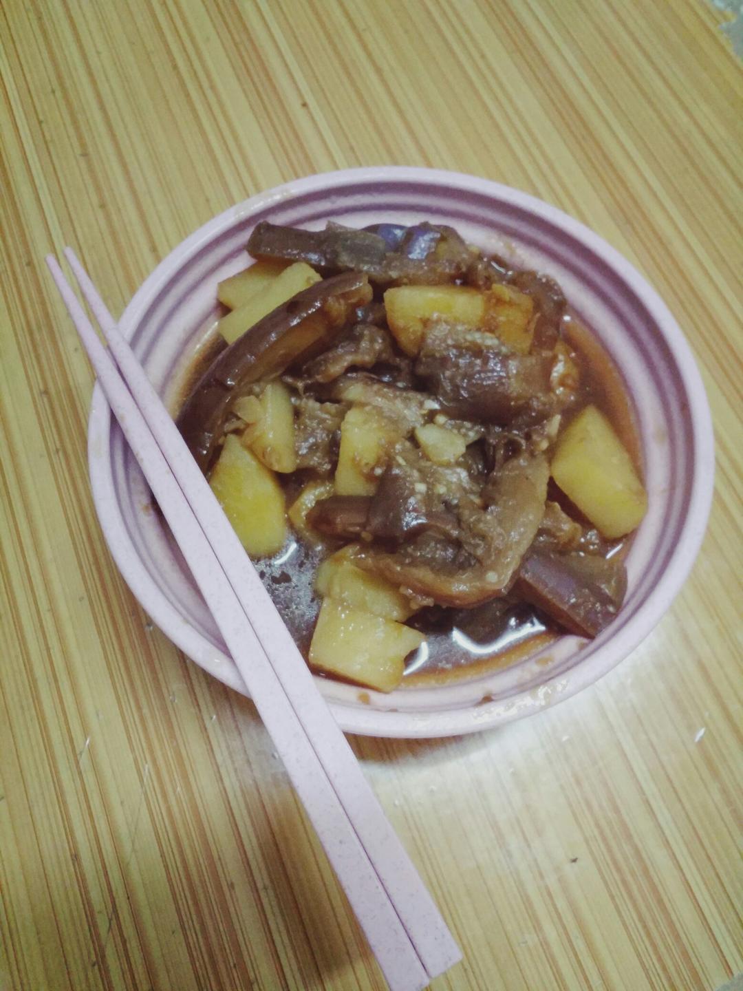 土豆炖茄子