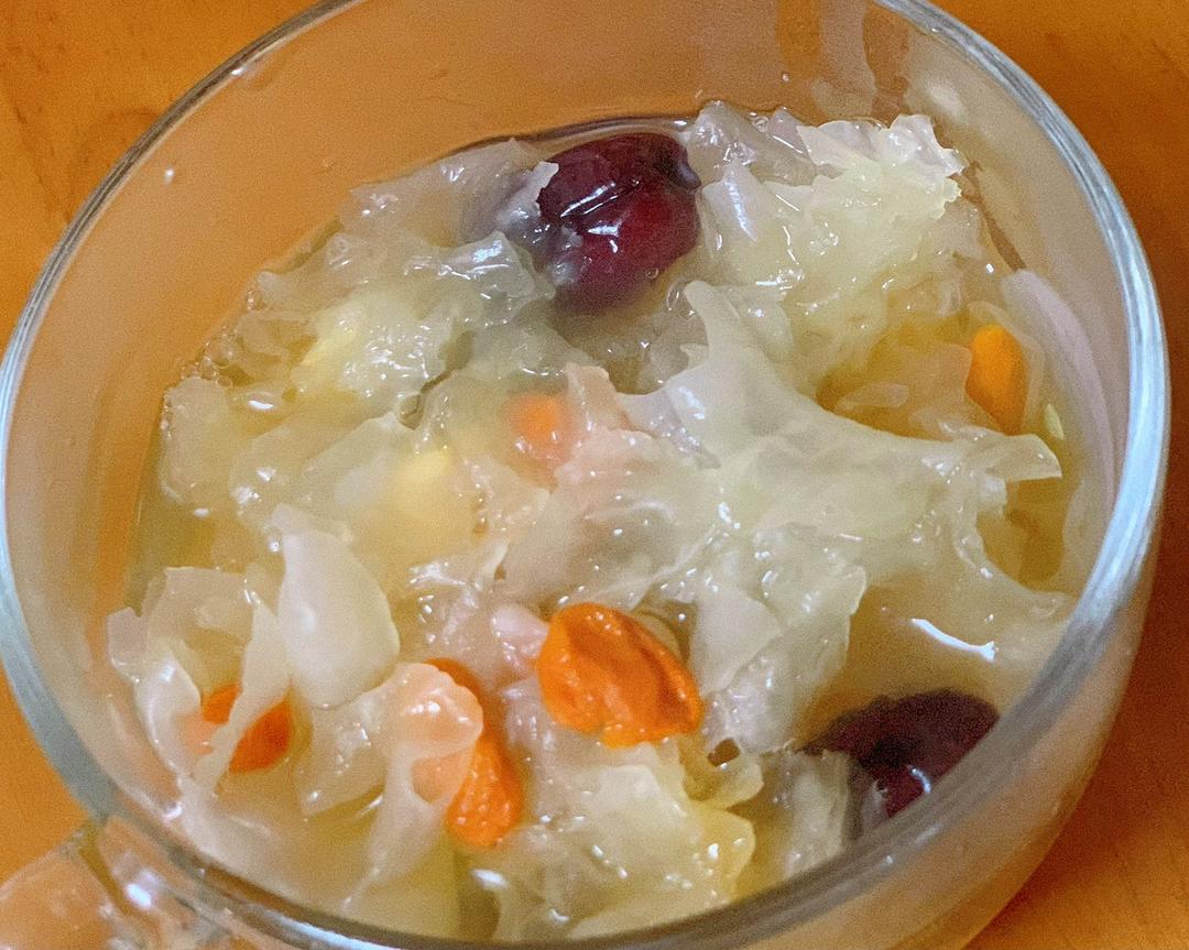 银耳红枣莲子枸杞汤#美的BB煲#
