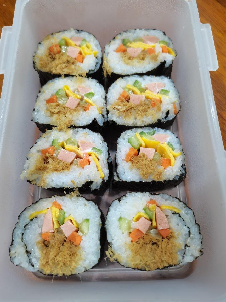 大a做的自制寿司含寿司醋配方和超详细寿司卷法