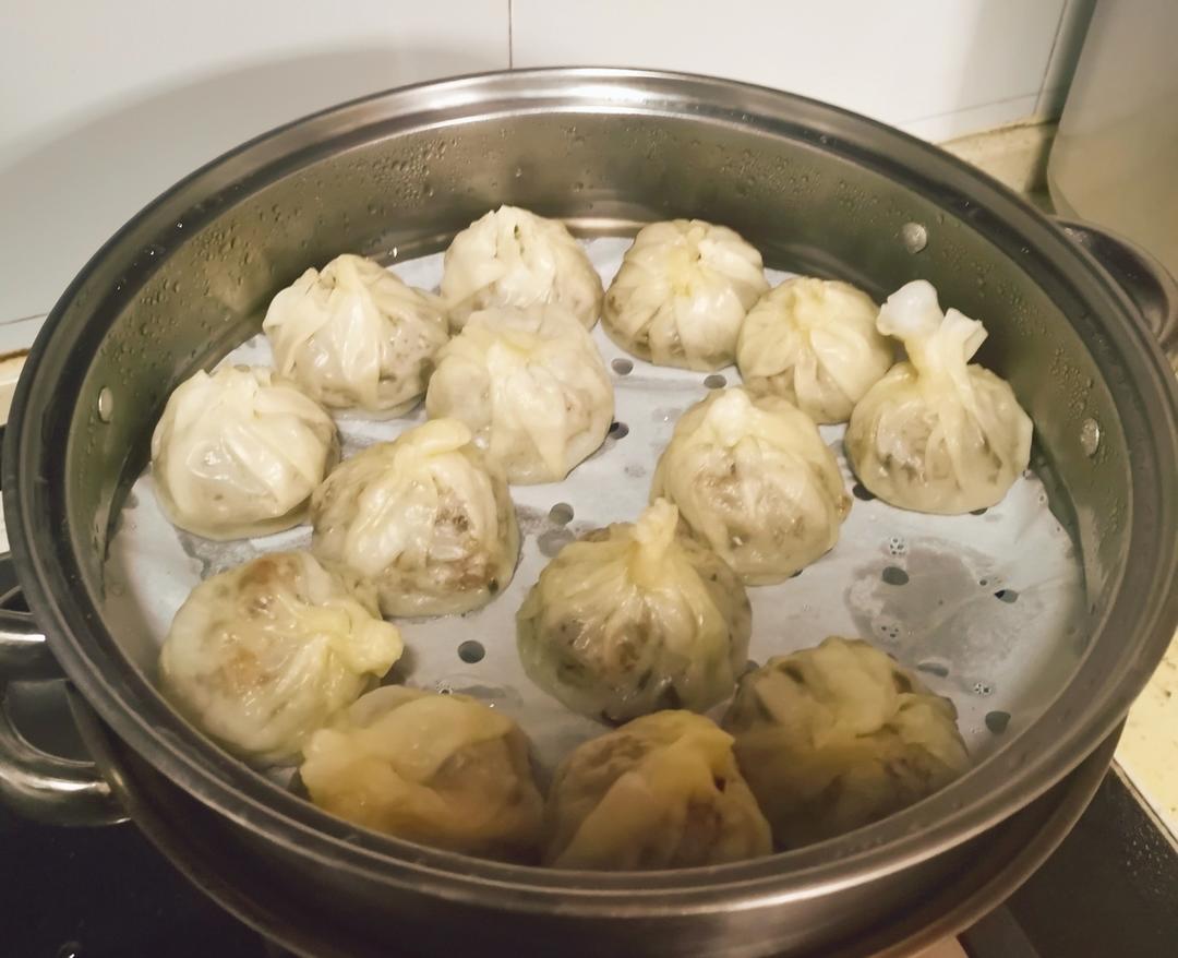 日常｜做了纸皮烧麦 超绝！