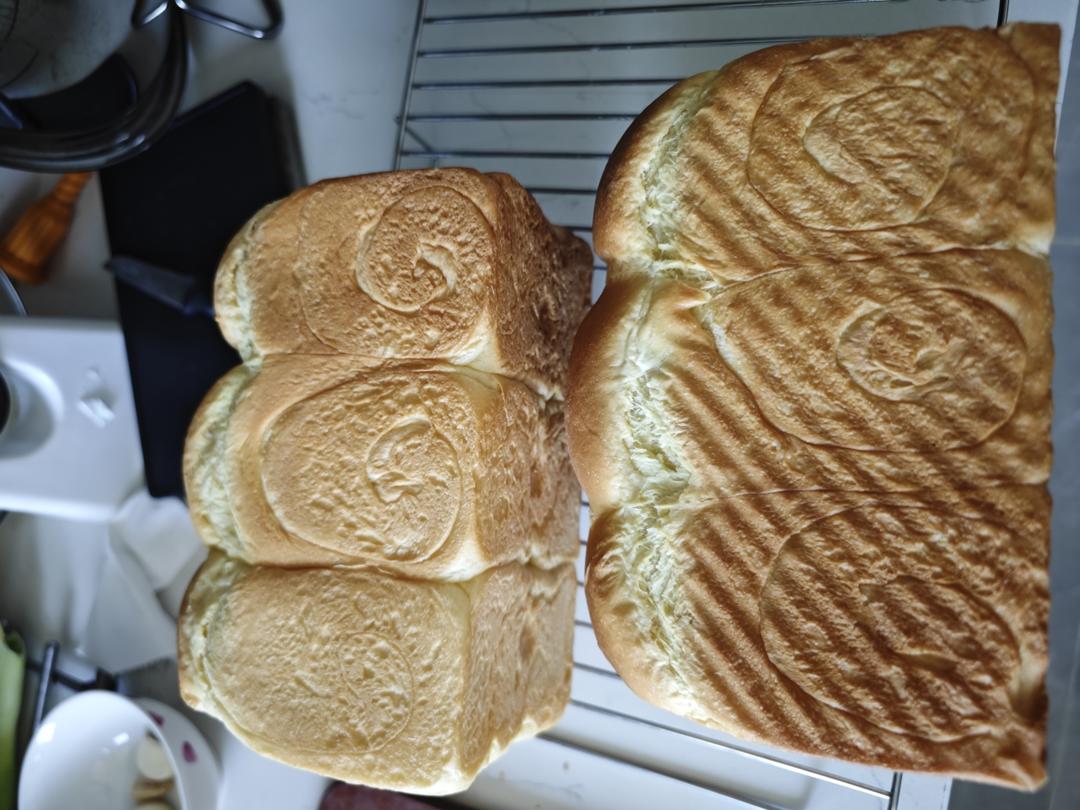 又香又白又温柔--蛋奶吐司