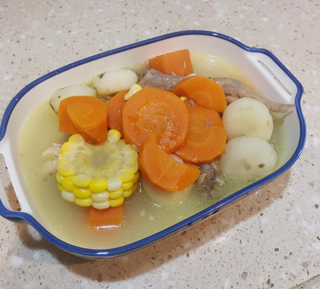萝卜玉米排骨汤