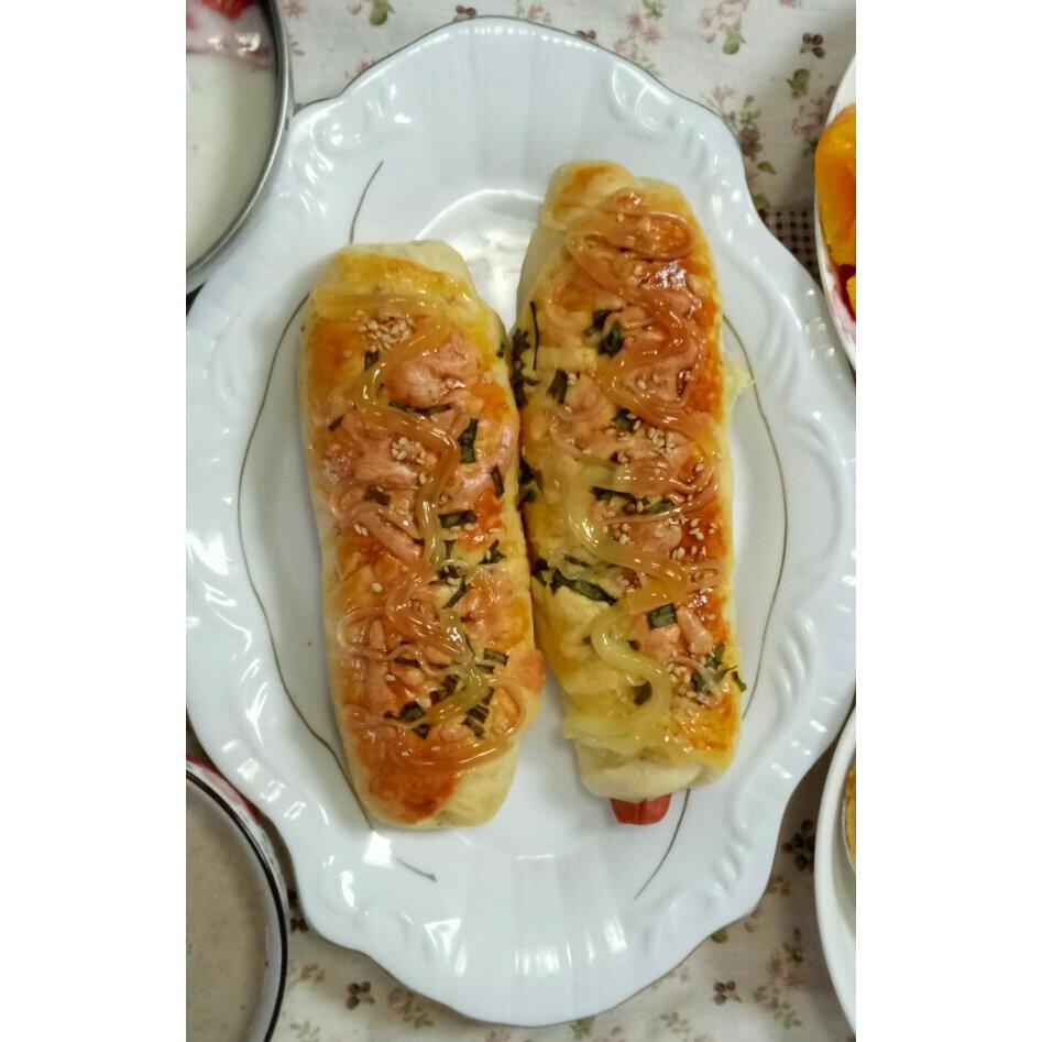 火腿肠早餐面包（一次发酵法）