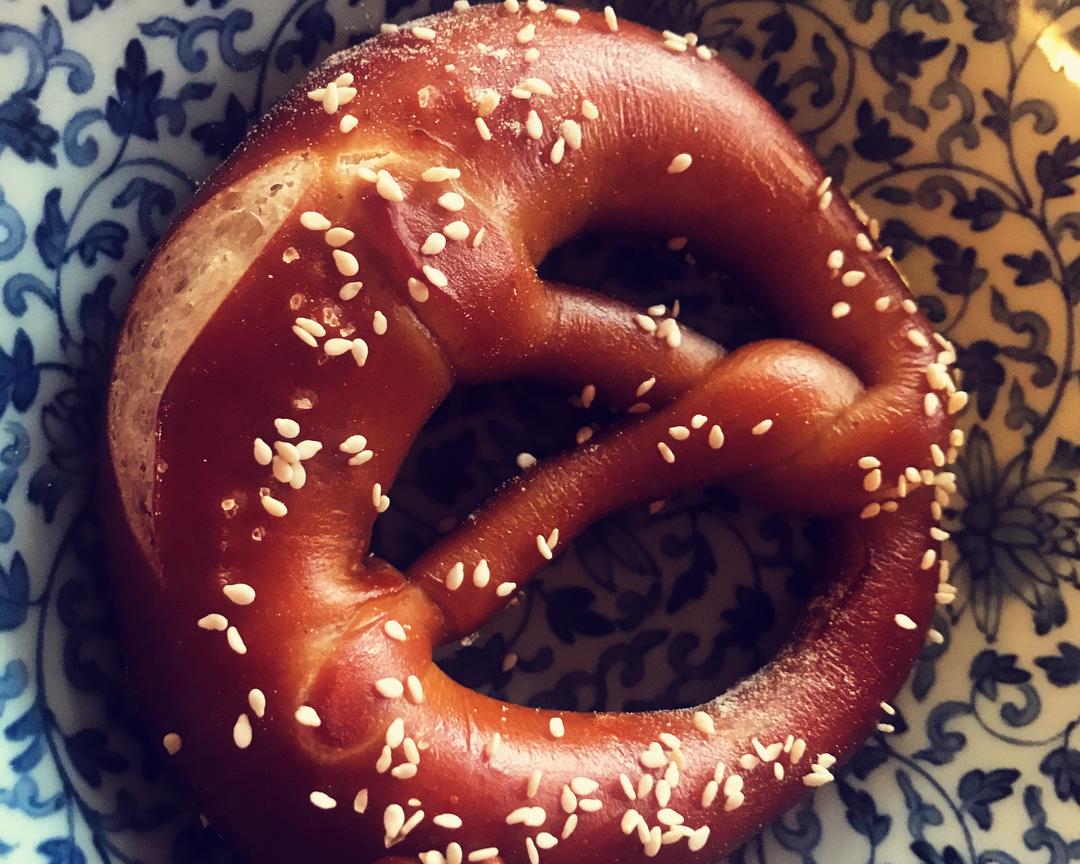 Pretzel碱水面包结（天然酵种）