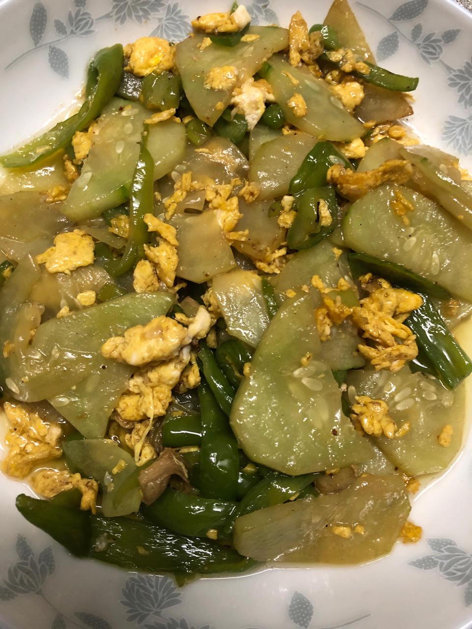 青椒黄瓜炒鸡蛋🥒🥚