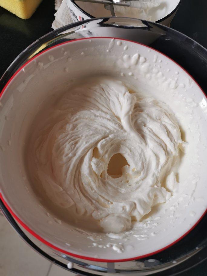 淡奶油打发100％成功方法