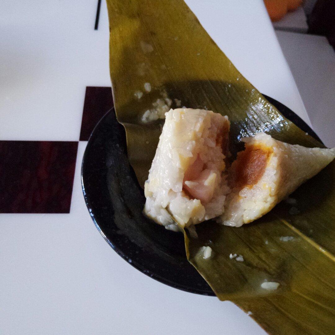 蛋黄肉粽