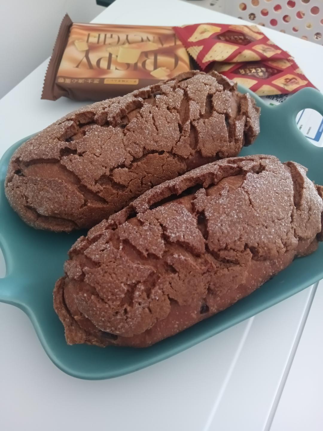 我宣布，我被它征服了｜巧克力酥皮面包