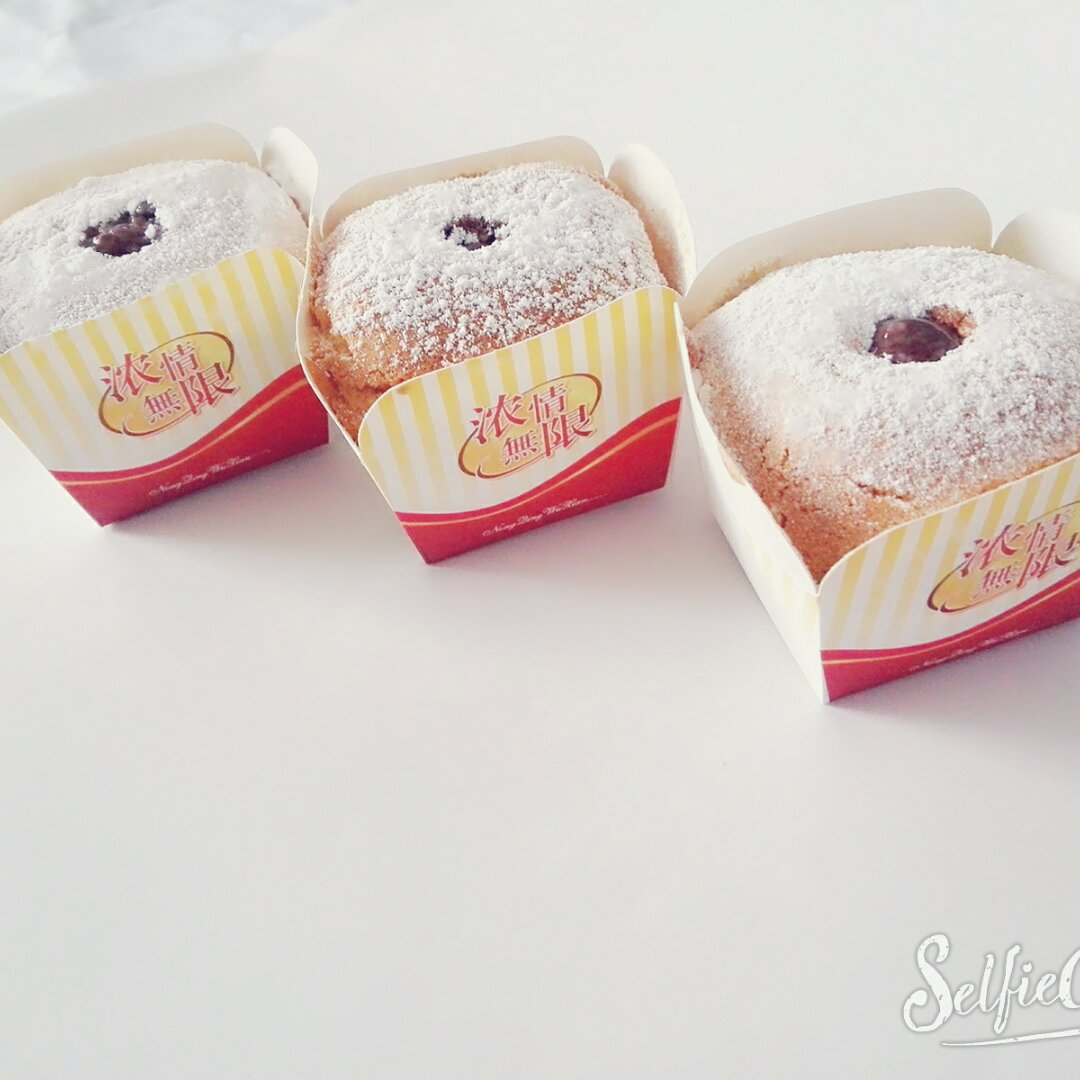 软绵绵戚风纸杯蛋糕