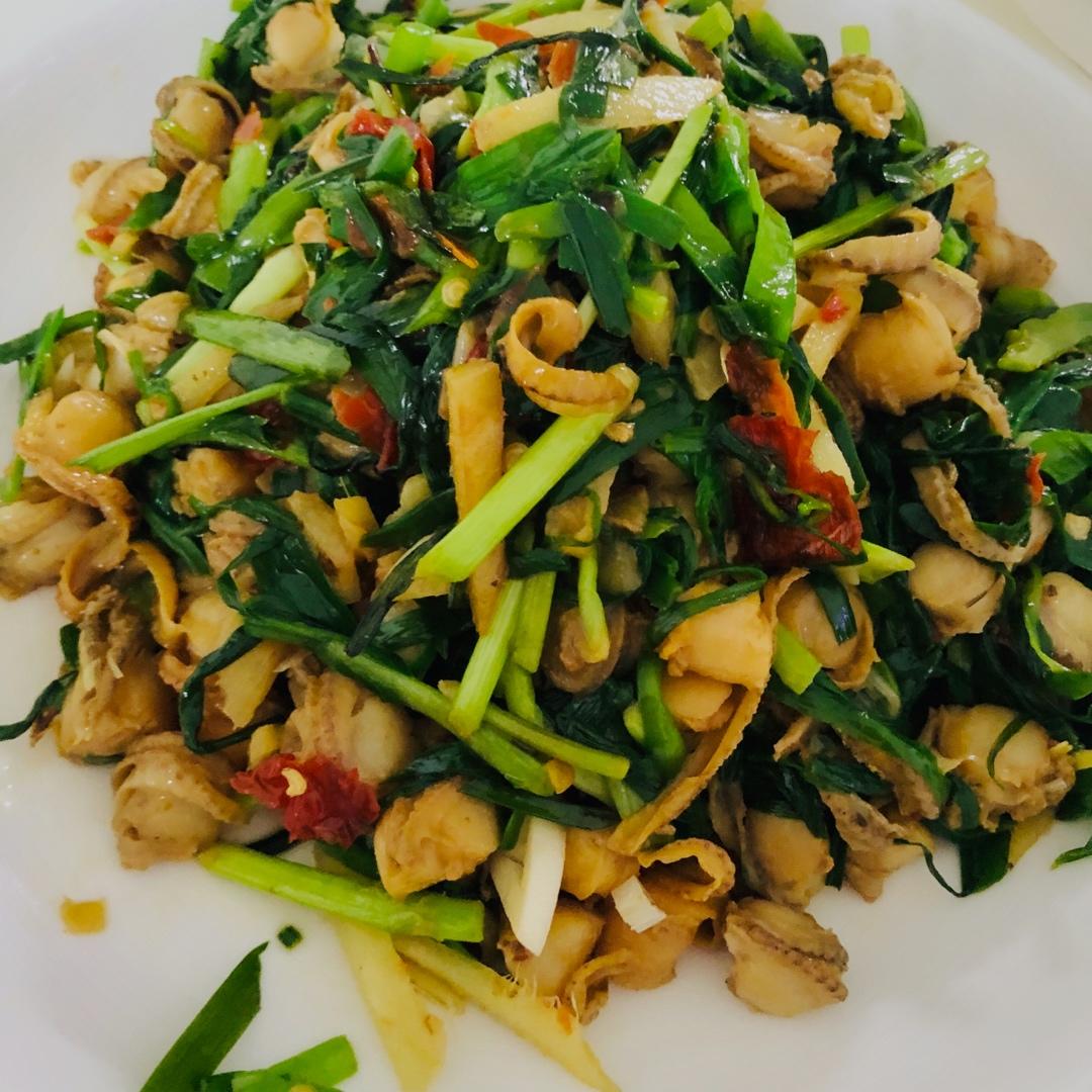 扇贝肉炒韭菜