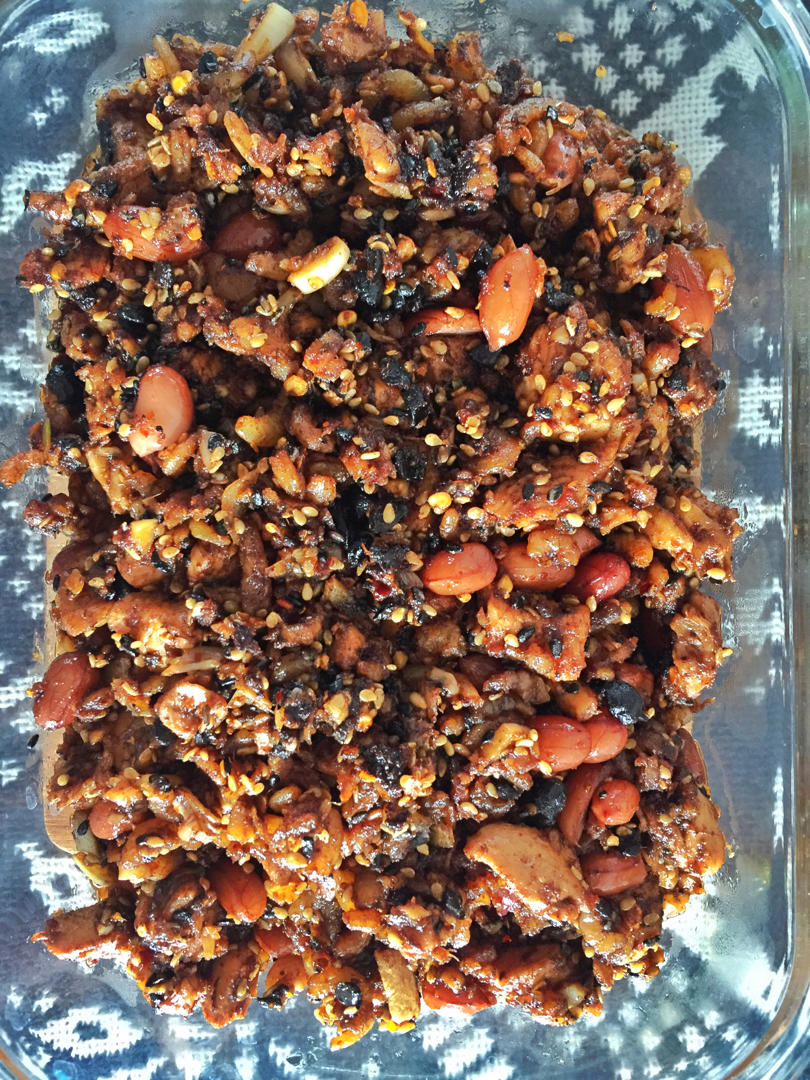 厨师长教你：“香辣牛肉酱”的做法，味美色鲜，回味悠长