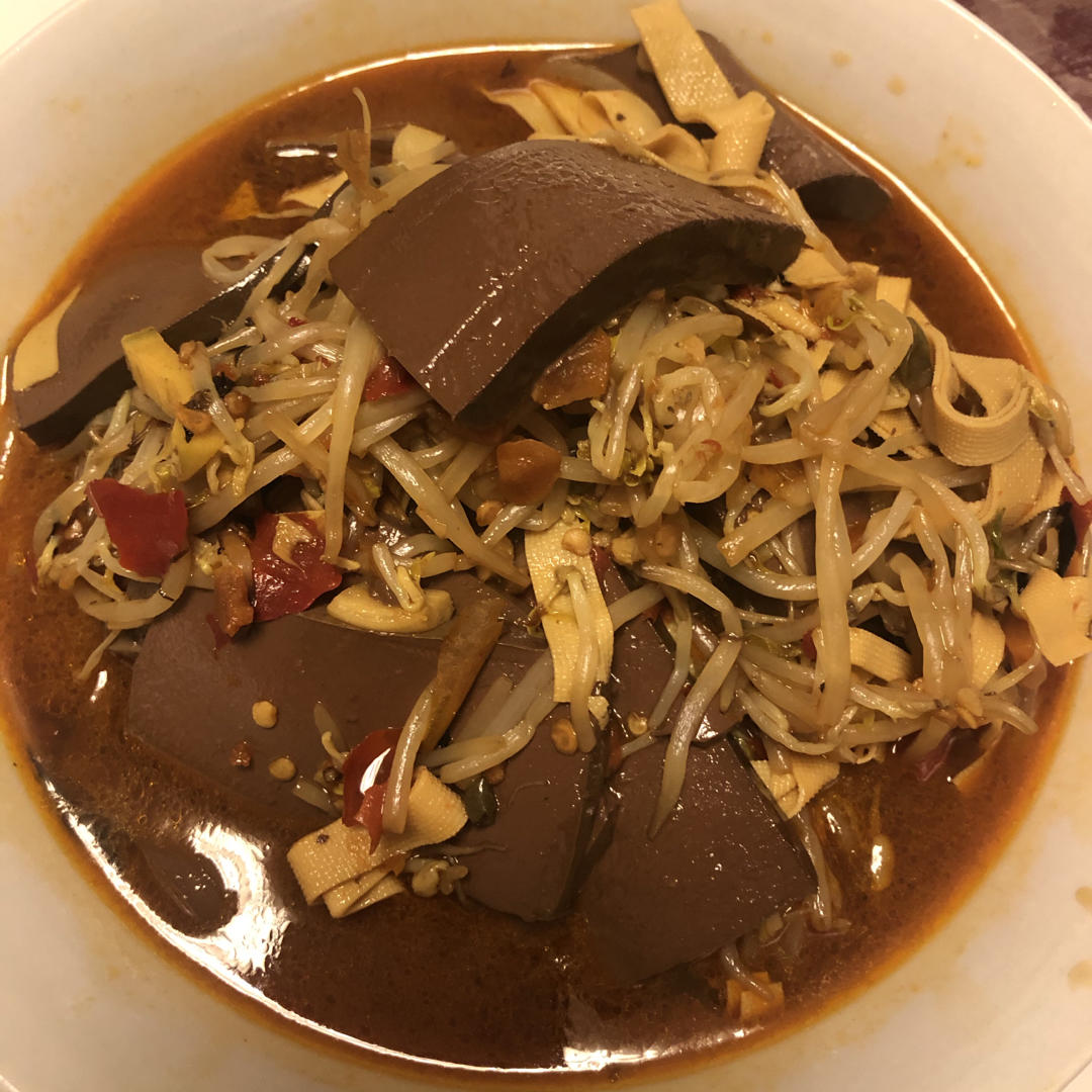 香辣嫩滑，好吃到哭的香辣鸭血～巨过瘾❗️