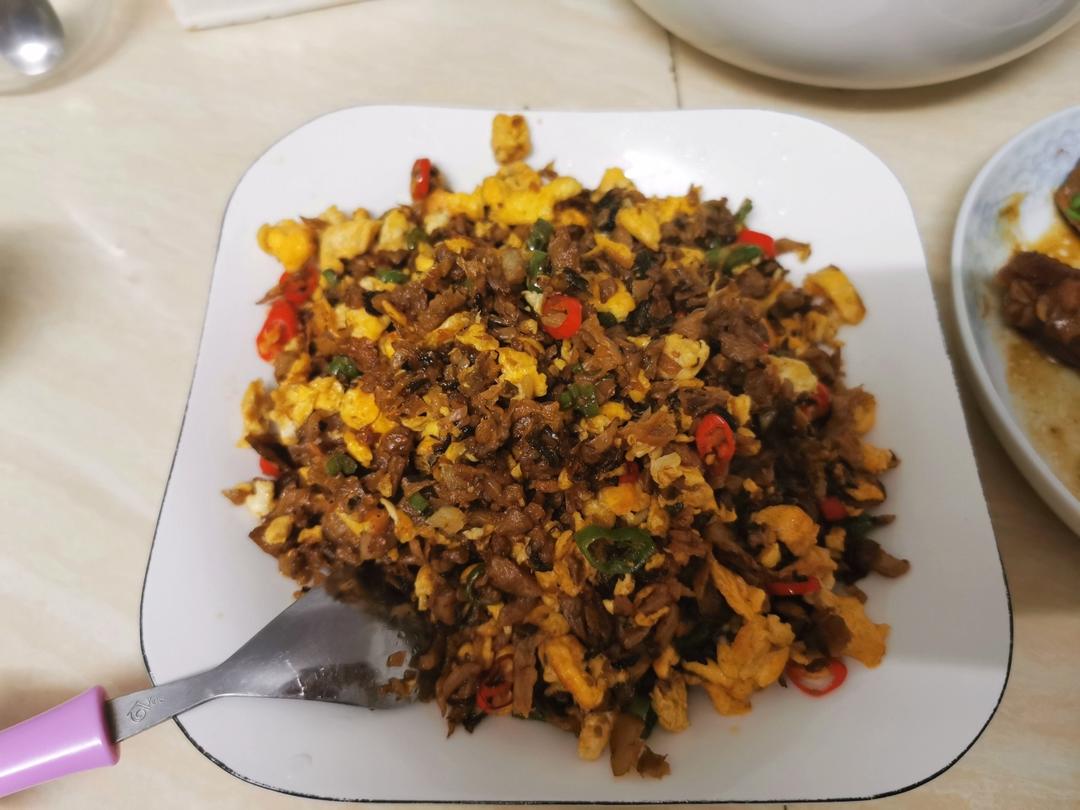 鸡蛋炒外婆菜(下饭菜)