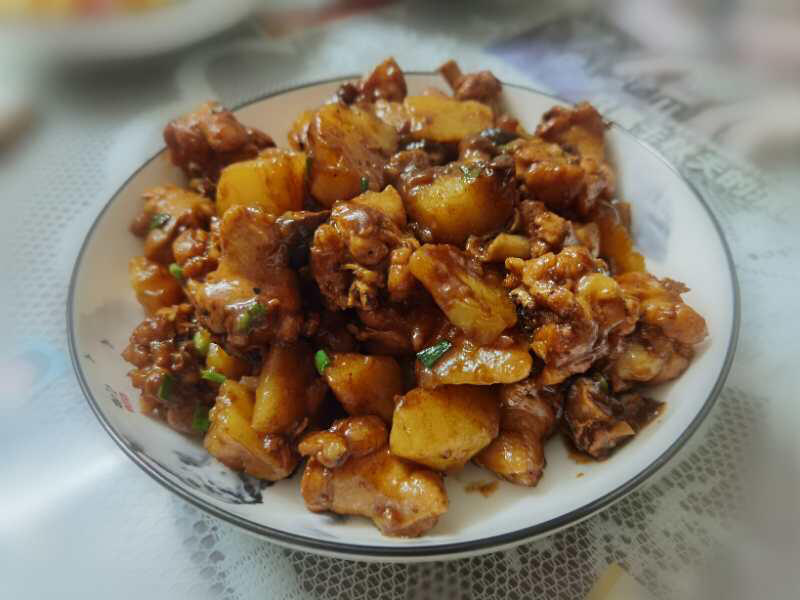 土豆黄焖鸡