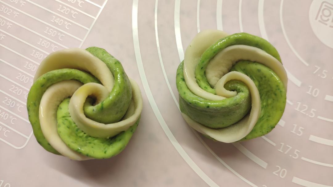 蓝色妖姬双色花卷