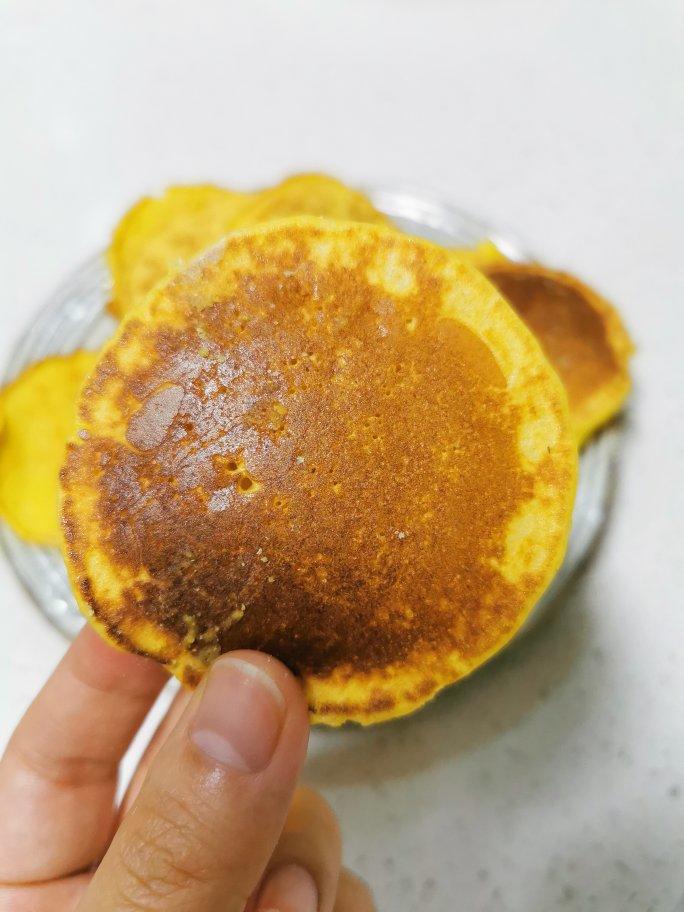 玉米饼（分分钟搞定简单早餐）