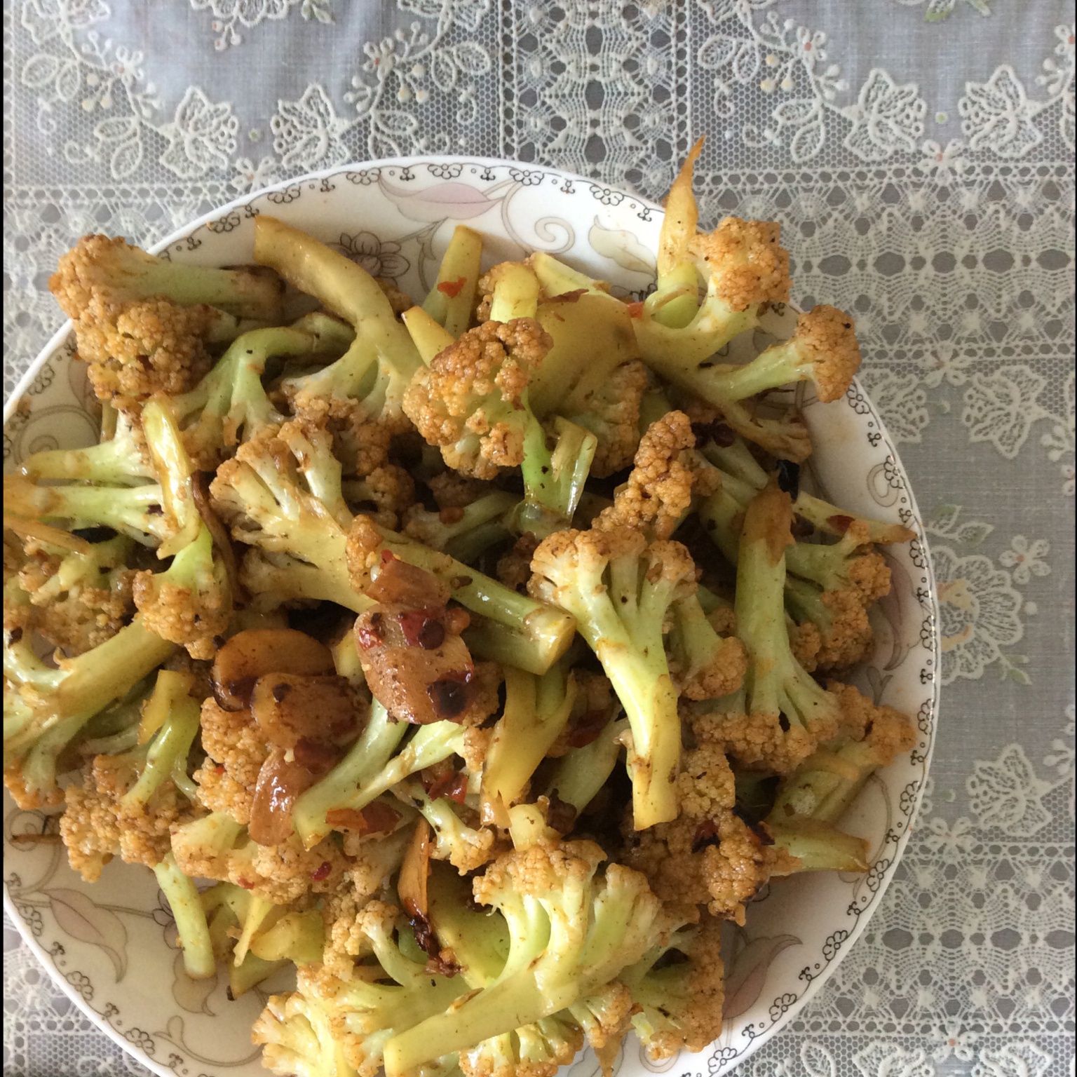 很“浪费”米饭的家常菜之一-------干锅菜花