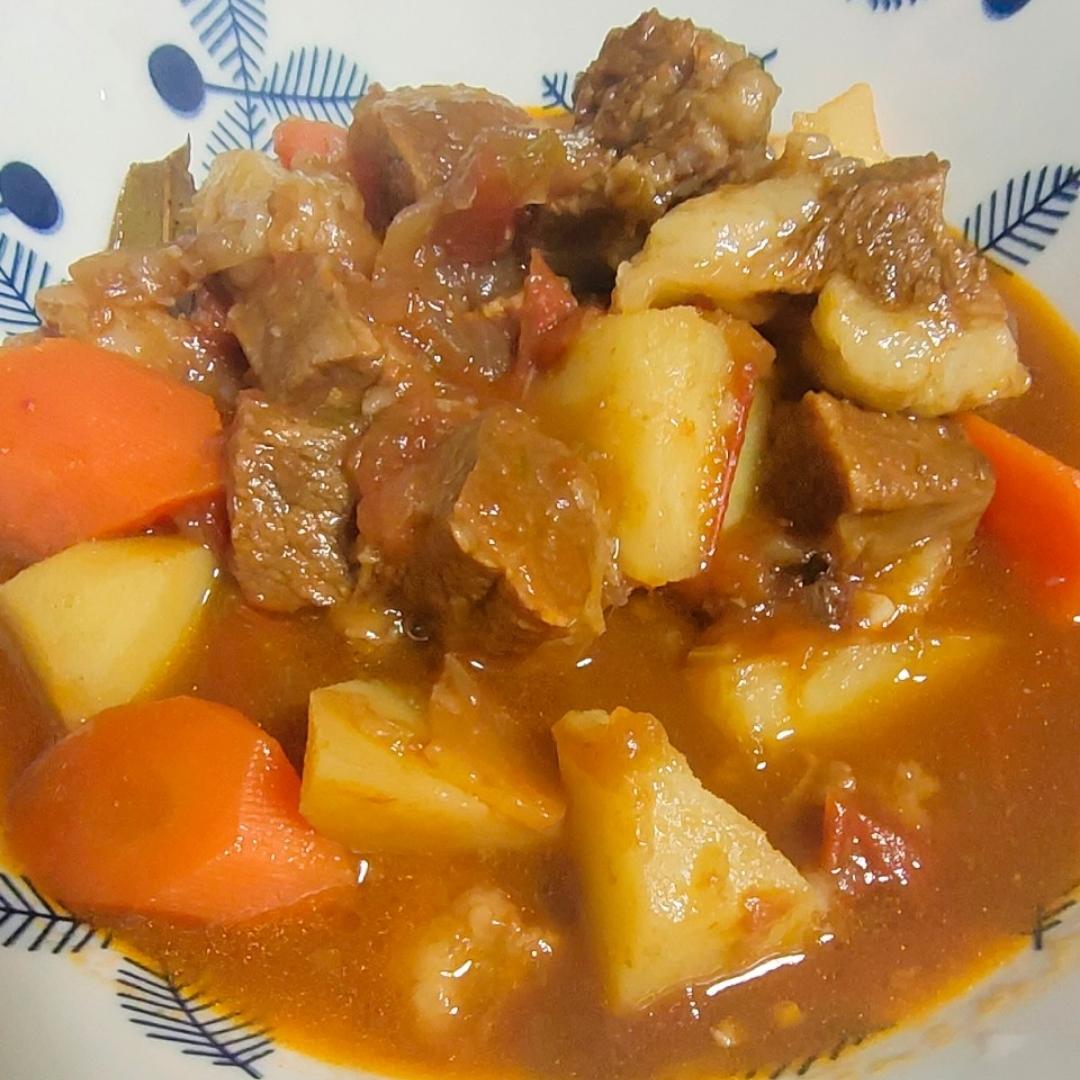 番茄土豆炖牛腩